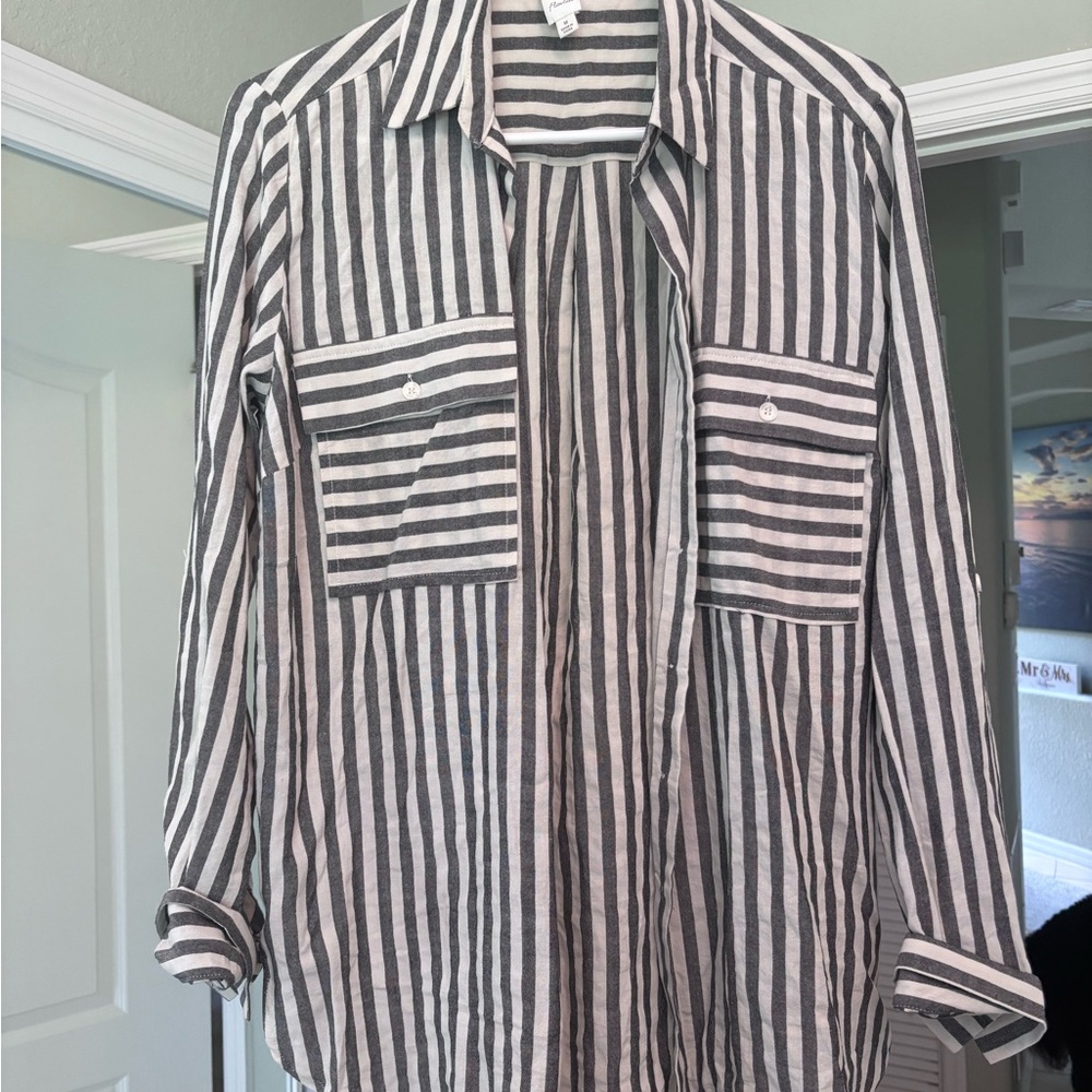 LAWLESS Black and White Striped Casual Button-Down Shirt